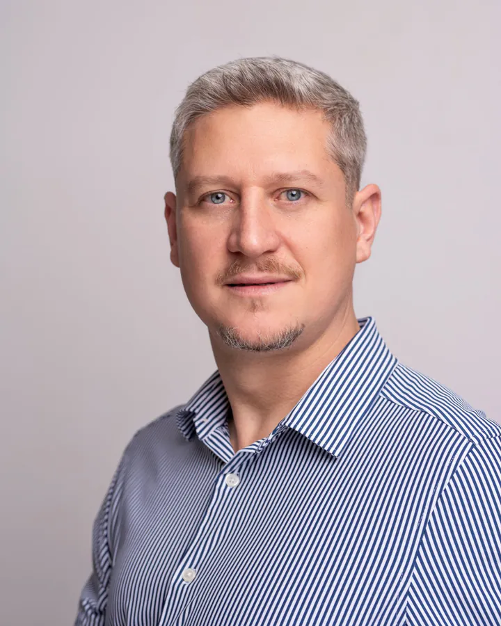 Dr. Rodrigo Rossignol, cirujano plástico en Rosario